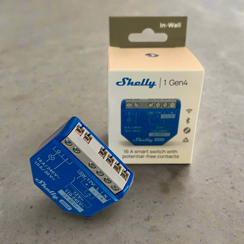 Shelly 1 Gen 4 Smart Switch supporting Wi-Fi, Zigbee, Matter, and Bluetooth shown with packaging